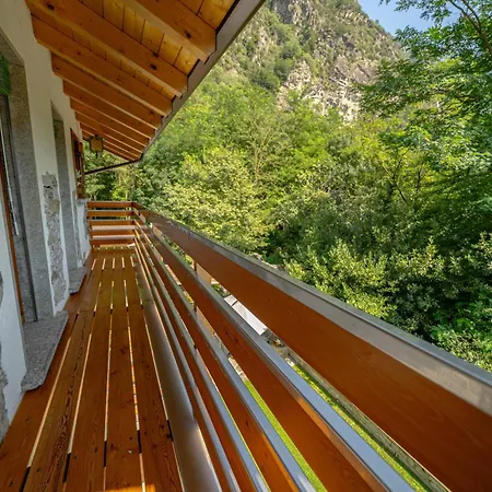 Nel A Samolaco - Terrazzo