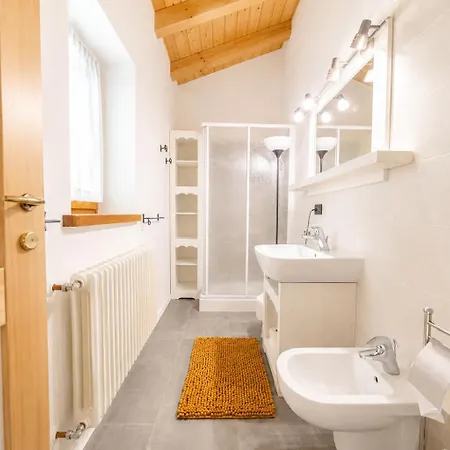 Nel A Samolaco - Terrazzo Apartment *