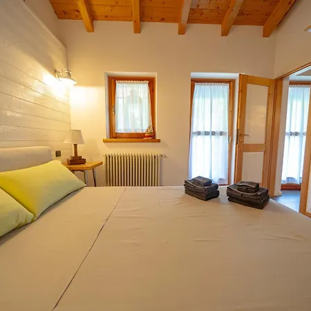 Apartment Nel A Samolaco - Terrazzo Novate Mezzola
